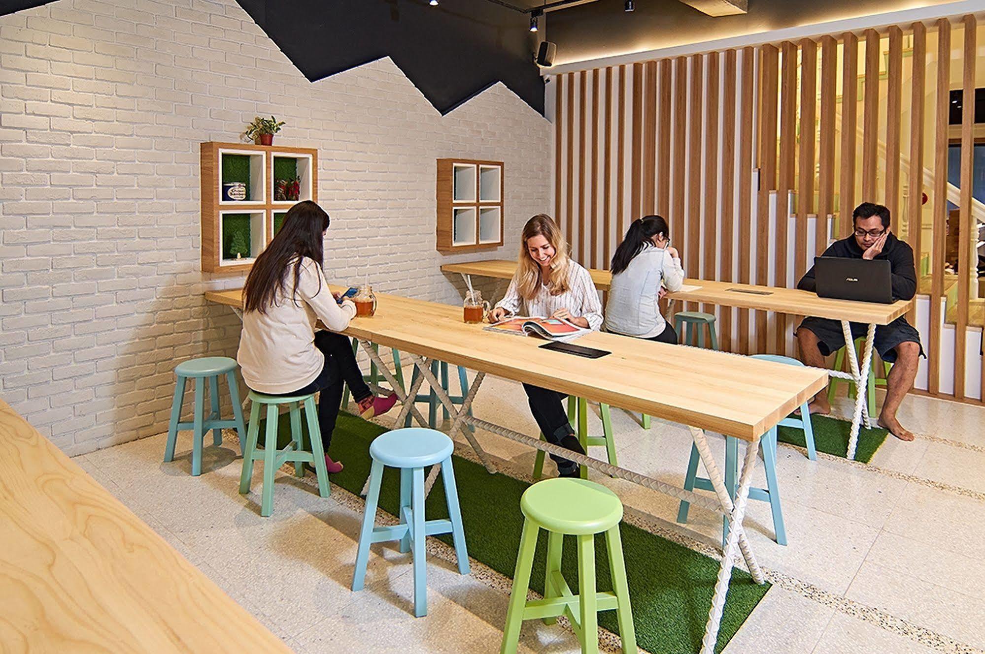 East Hostel Jiaoxi Dış mekan fotoğraf