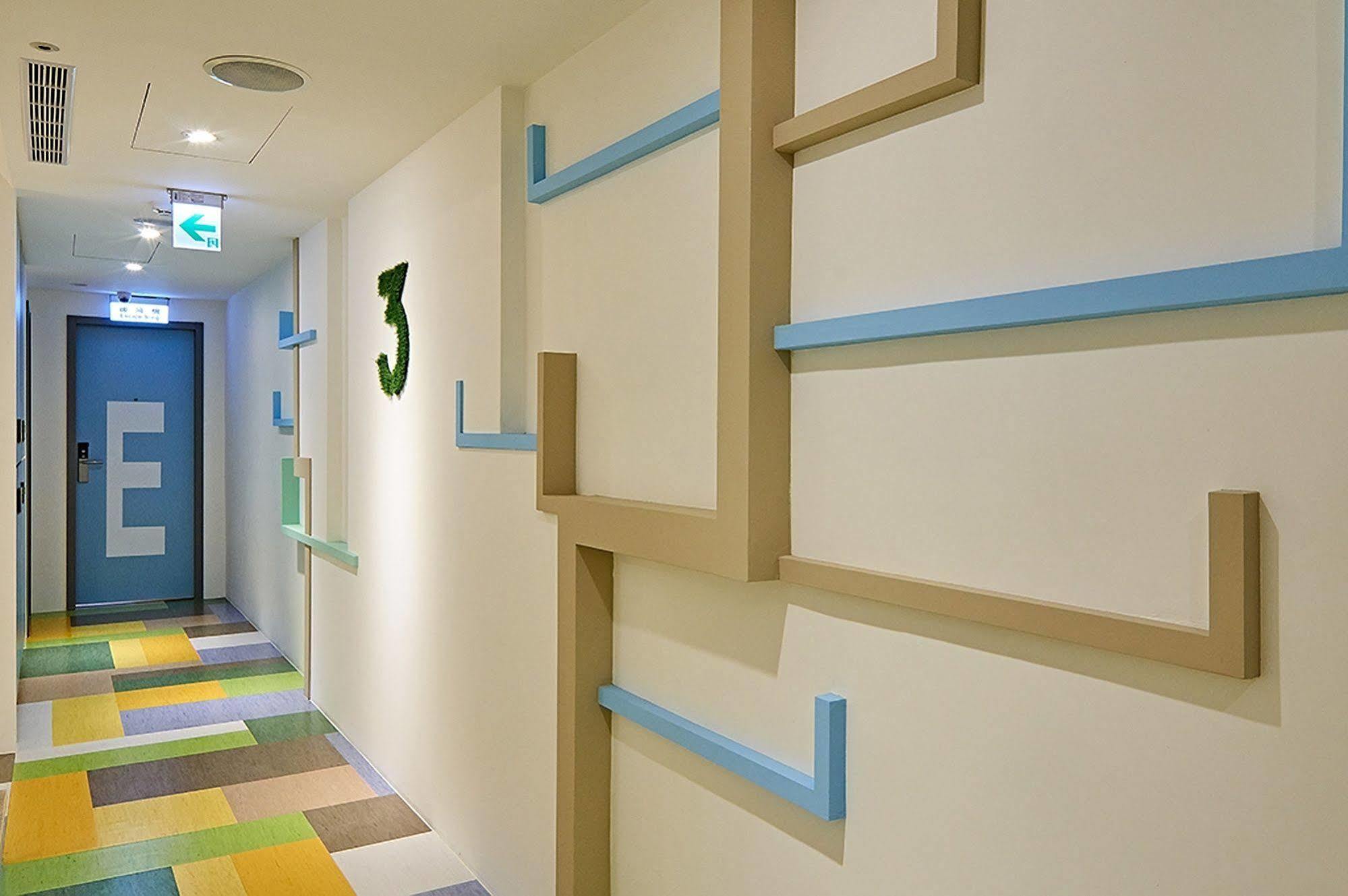 East Hostel Jiaoxi Dış mekan fotoğraf